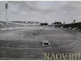 Вид чаши стадиона с южной трибуны, фотография 1990 г. Автор фотографии Ванслав Е.