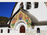 Красноярские художники оформили фасад храма Иконы Божией Матери "Всецарица"