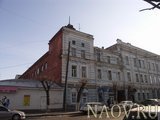 Западный фасад Торгового дома
Автор фотографии - Разваляев Е.О., фотография 2011 года