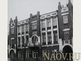 Главный фасад, фотография Е. Ванслава, 1985 год.