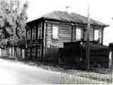 Деревянный резной дом в 1986 году.